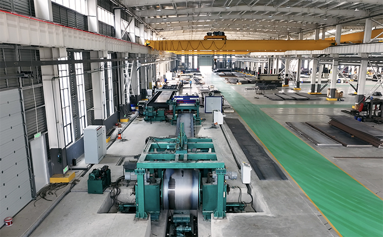 鋼卷開(kāi)卷矯平橫切生產(chǎn)線 鋼卷開(kāi)卷矯平橫切生產(chǎn)線